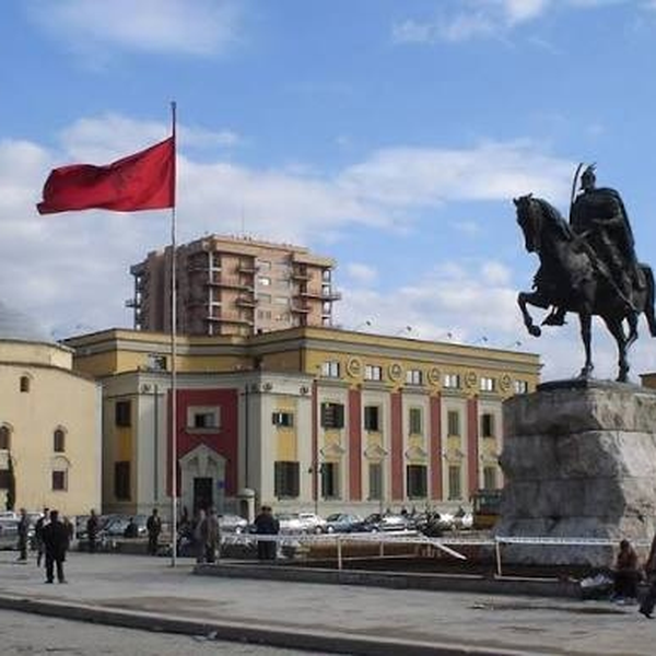 Тирана